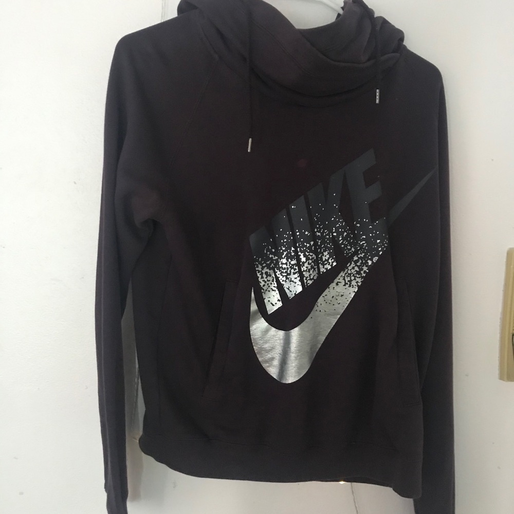 Nike purple sweatshirt (M)